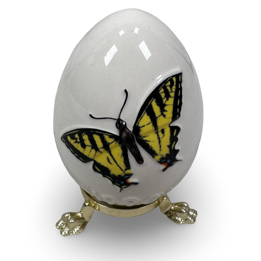 Goebel 1990 Annual Collector Egg Butterfly West‎ Germany Porcelain with Stand